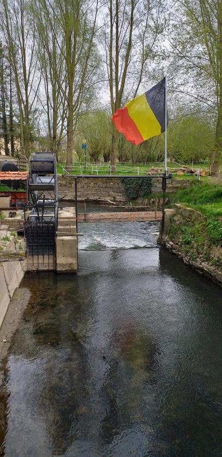 Moulin De Moxhe Micro Gite Et Gite - Bed & Dreams Eksteriør bilde